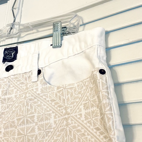 Irving & Fine for Lucky Brand White Embroidered Riley Jean Shorts Size 8 29 - Picture 3 of 9